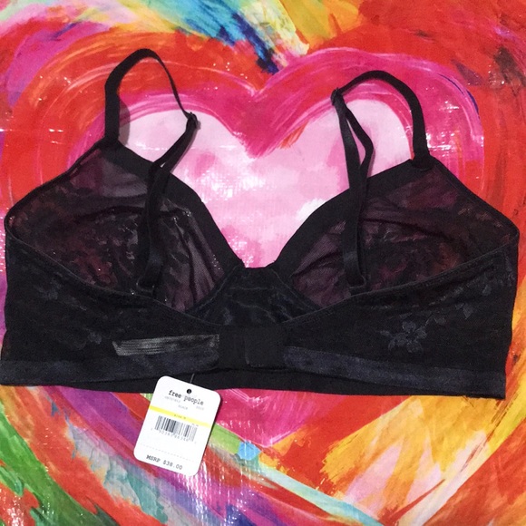 Floral Prints on the Bra - Picture 3 of 4